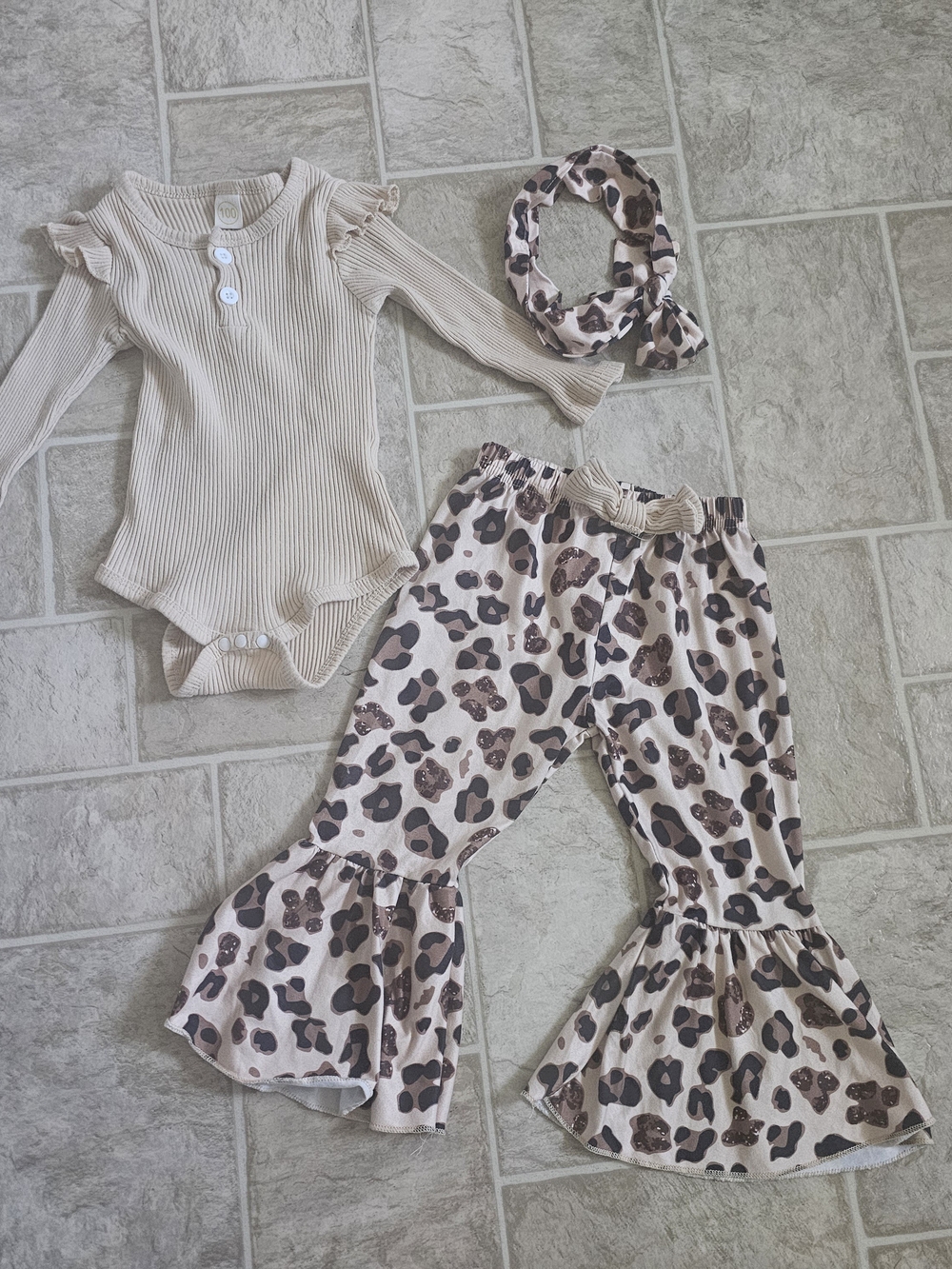 Onsie, Animal Print Bell bottom Pants And Headband.  Only Worn A Couple Times